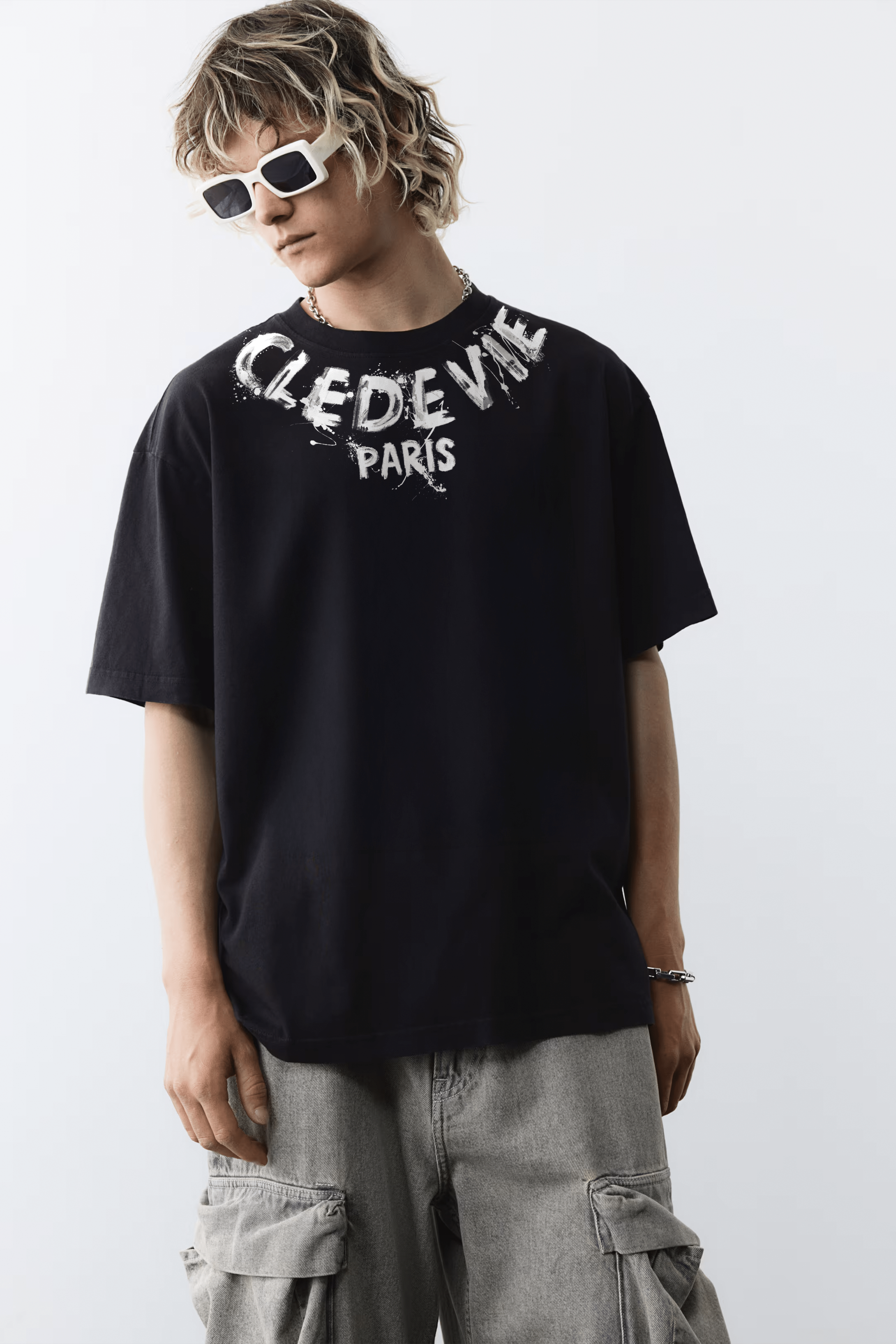 Camiseta Oversized Cledevie - Distort Ruptura