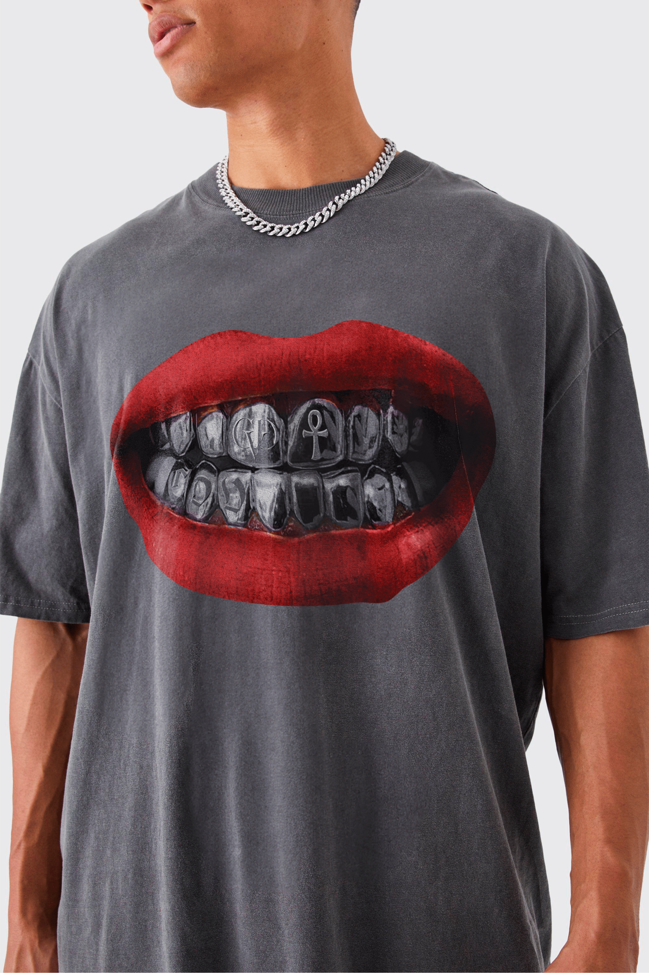 Camiseta Oversized Stoned - Sussurro