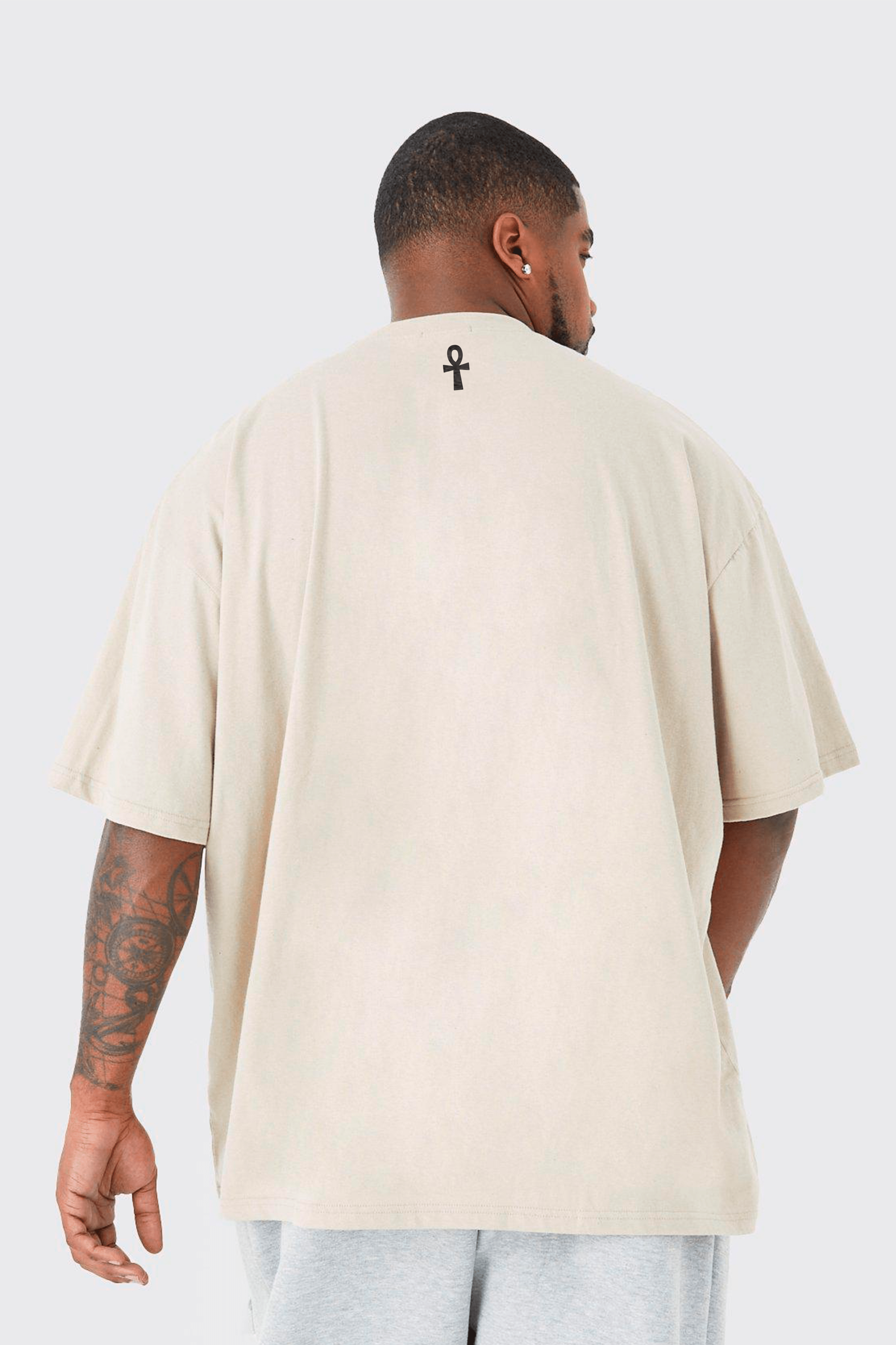 Camiseta Oversized Stoned - Chave da Vida Art