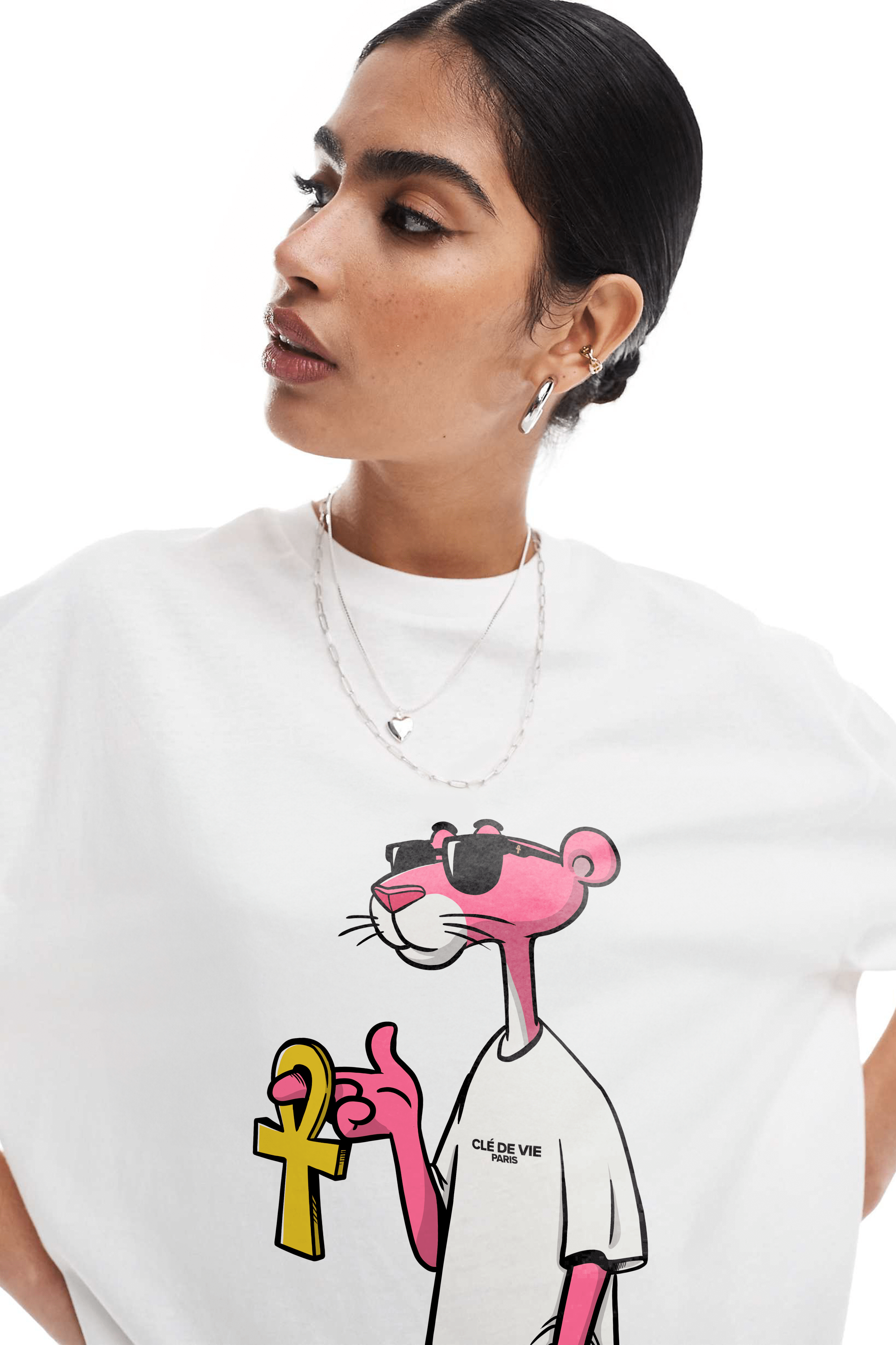Camiseta Oversized - Pantera Cor-de-Rosa