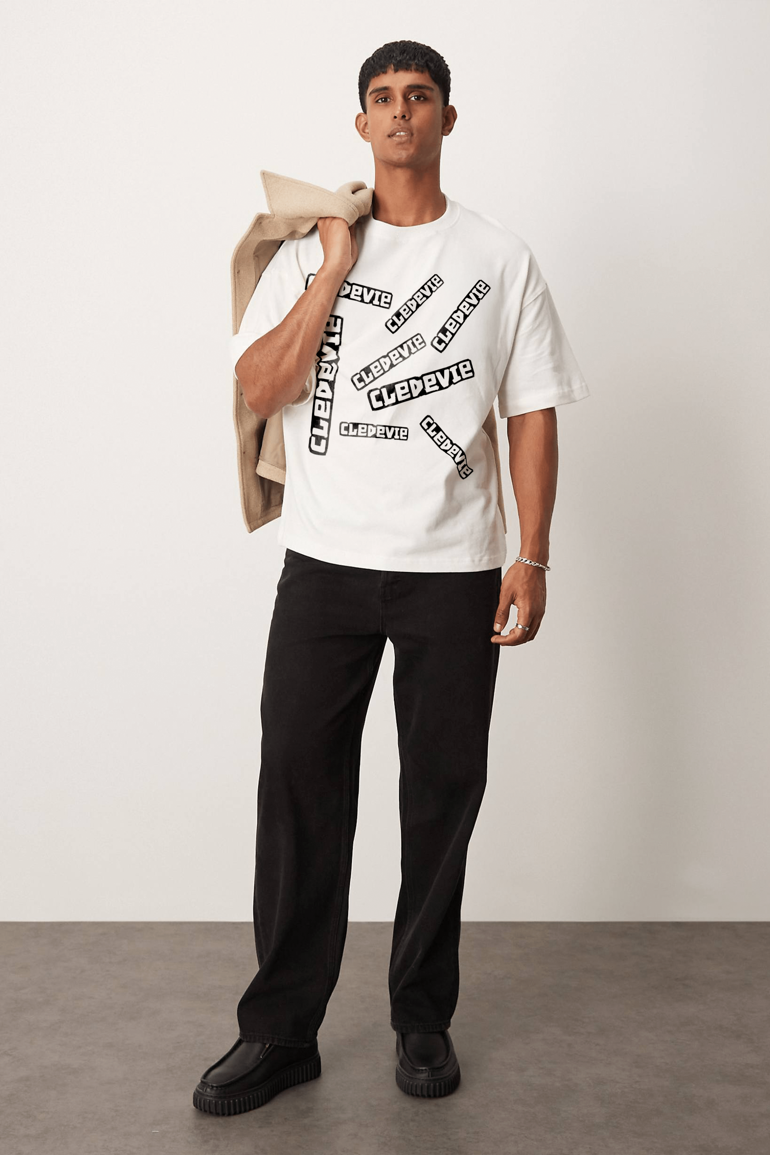 Camiseta Streetwear Cledevie - Frequency Ruptura