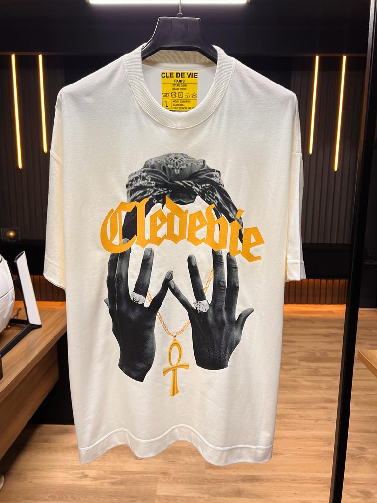 Camiseta Oversized - Drop 2Pac Hands