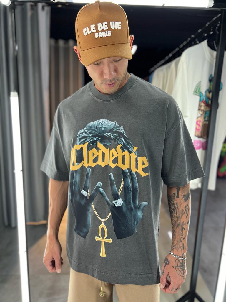 Camiseta Oversized - Drop 2Pac Hands