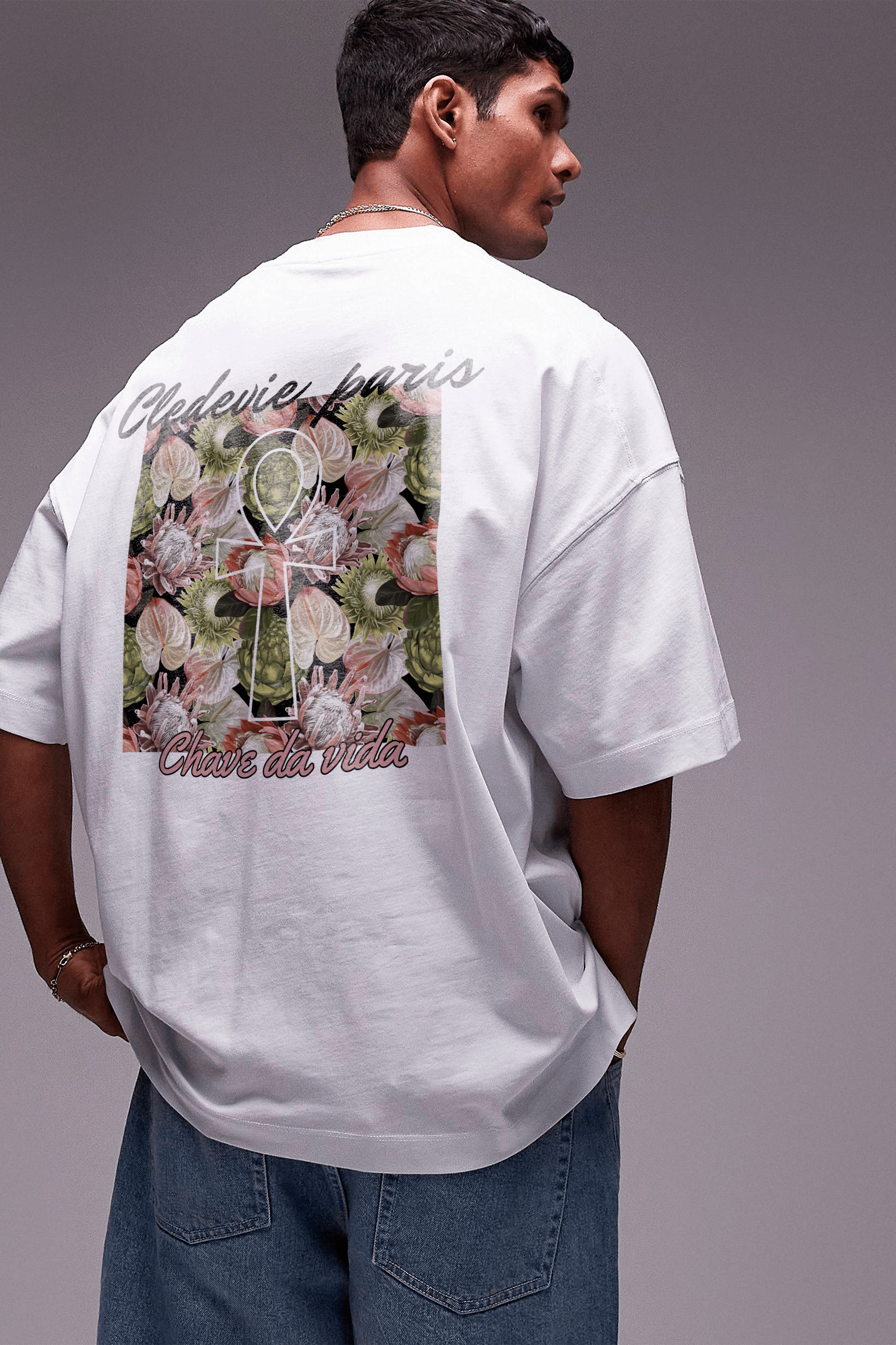 Camiseta Streetwear - Beyond The Colors 2