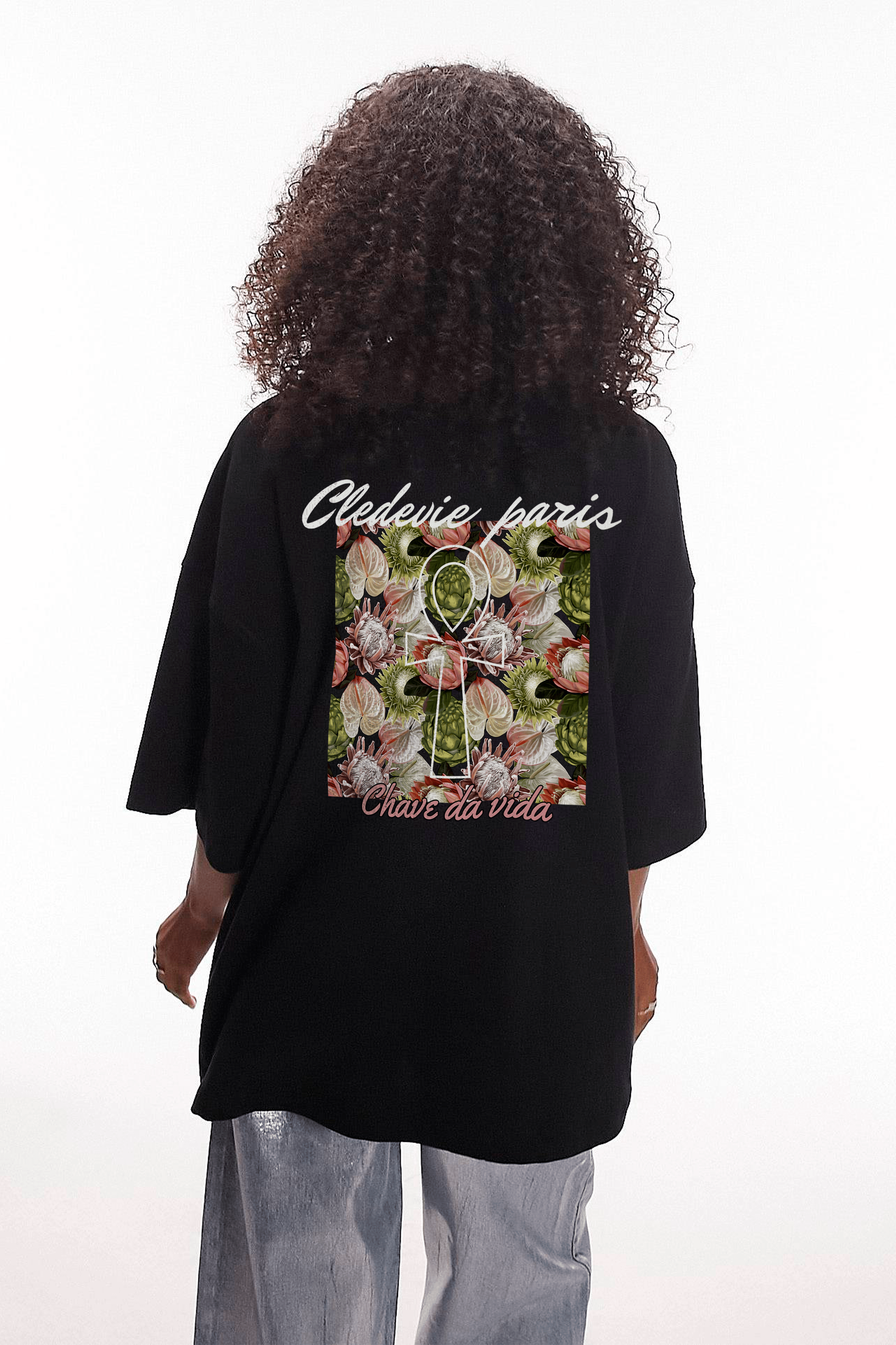 Camiseta Streetwear - Beyond The Colors 2