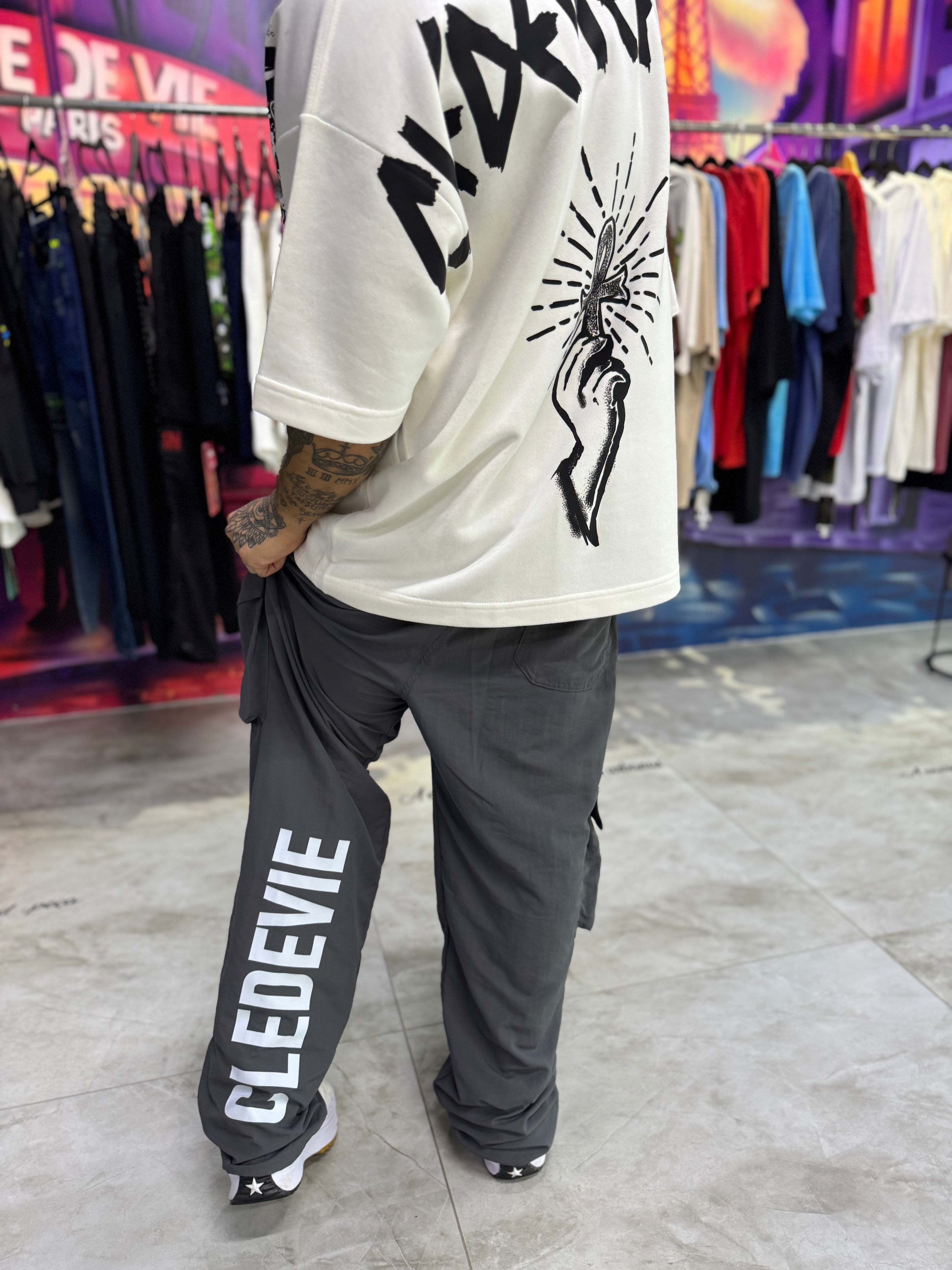 Camiseta Oversized Moletinho - Santa Ceia