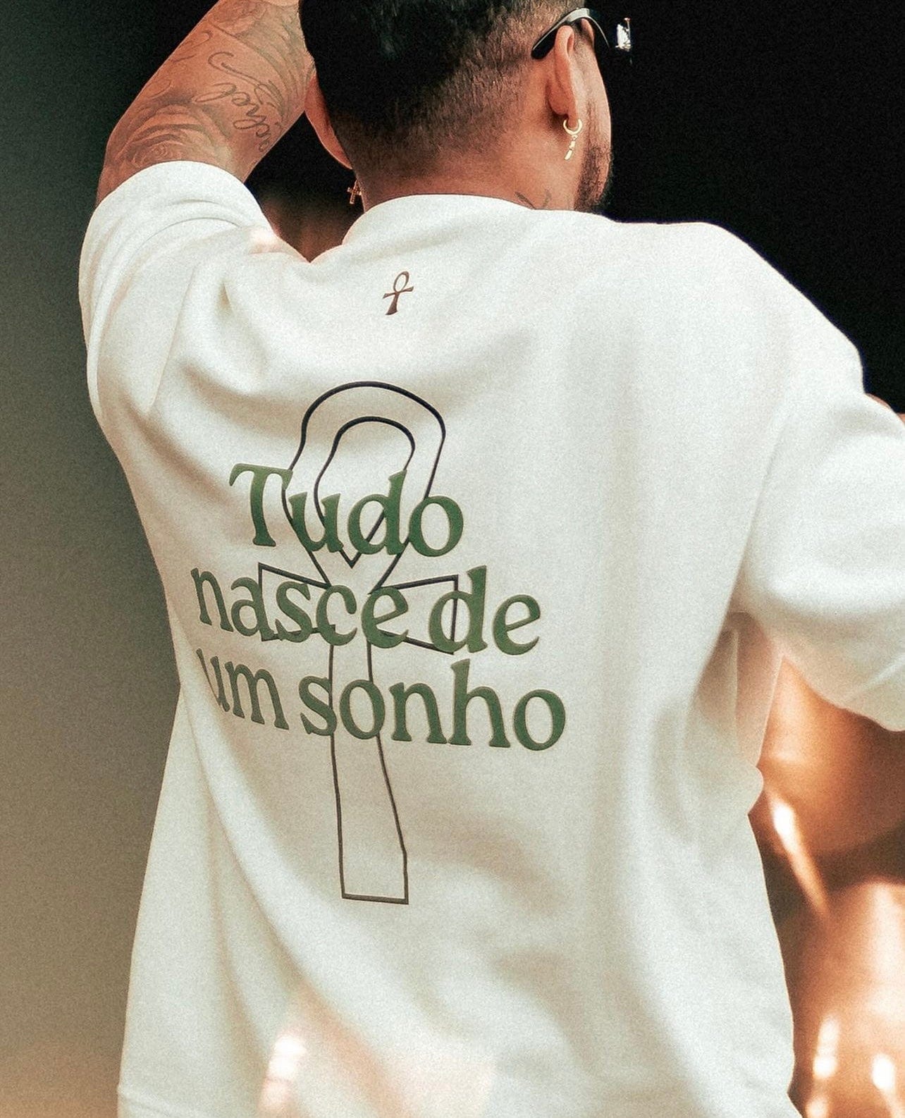 Camiseta Oversized Moletinho - Tudo Nasce De Um Sonho