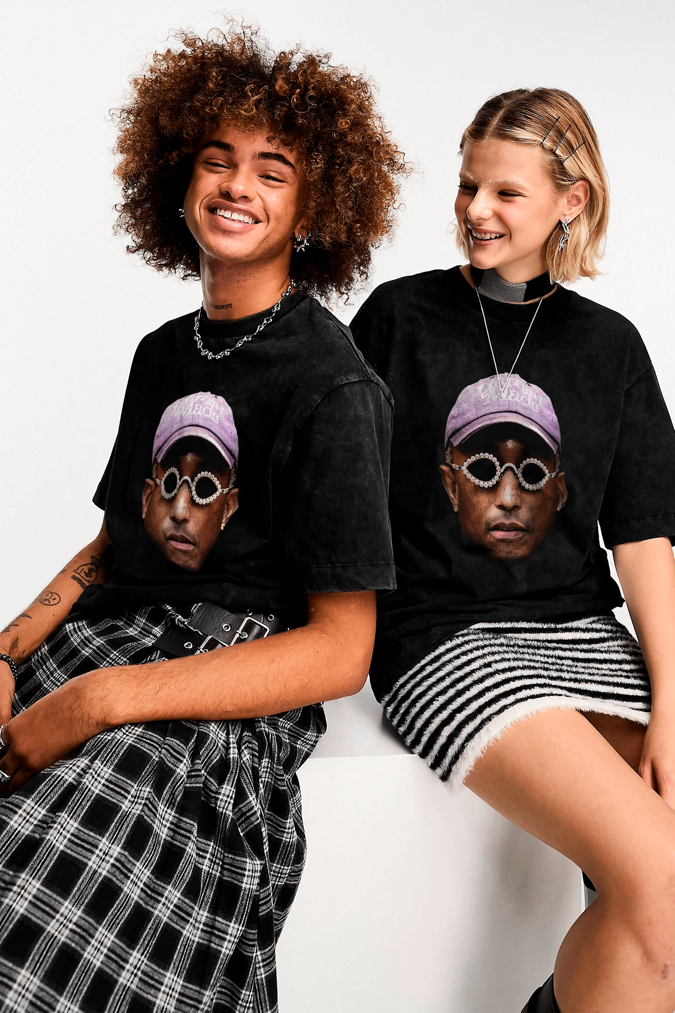 Camiseta Oversized - Pharrel Williams