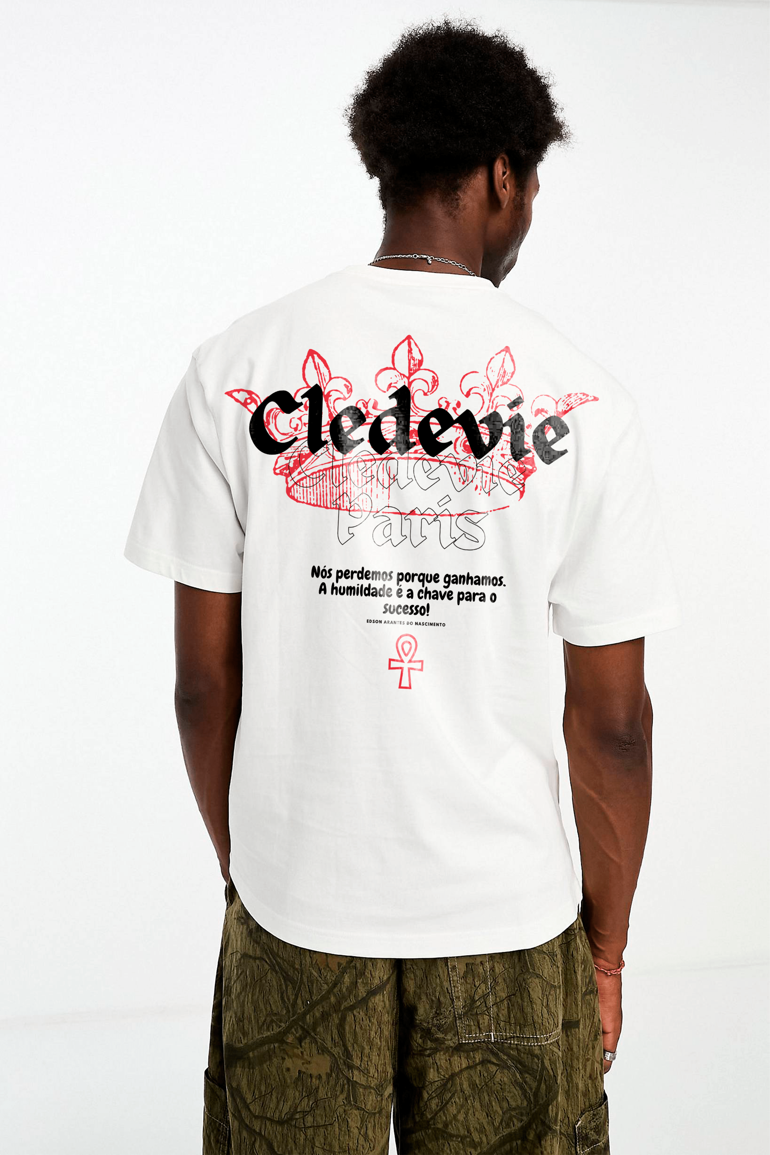 Camiseta Streetwear - Pelé Beyond The Colors