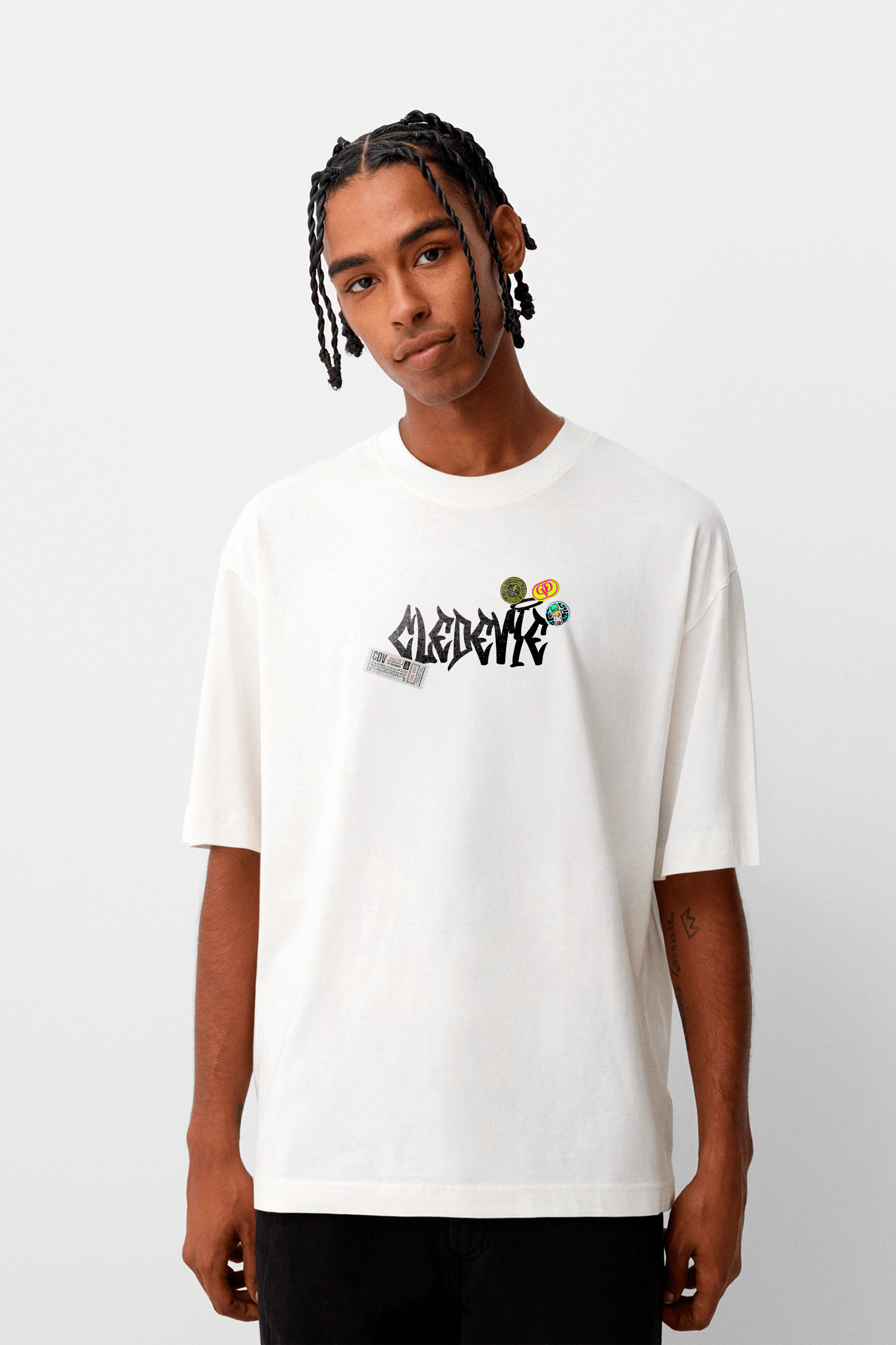 Camiseta Oversized Cledevie - Outlaw Ruptura