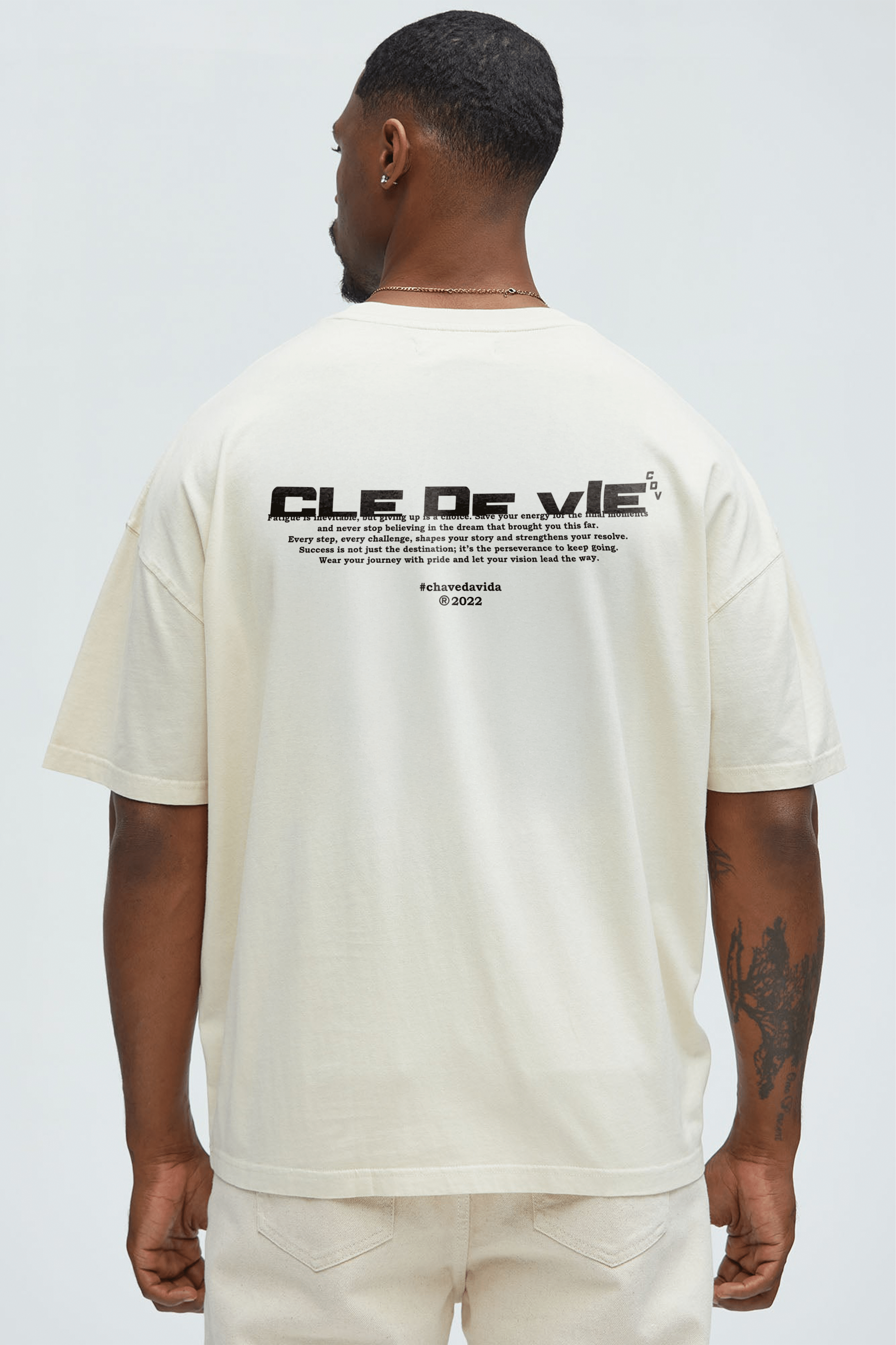 Camiseta Oversized Cledevie - Ruptura