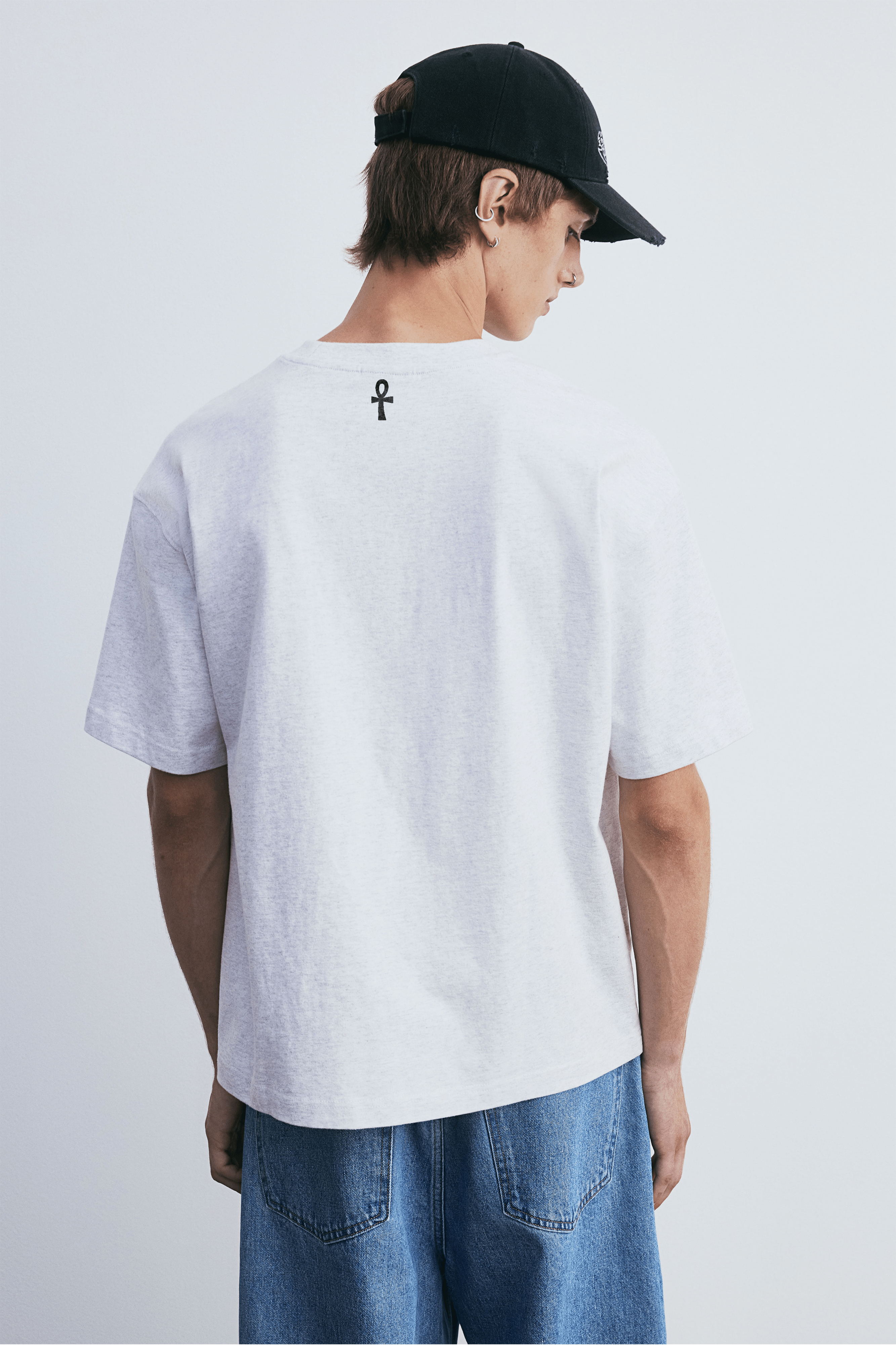Camiseta Streetwear Cledevie - sinapes
