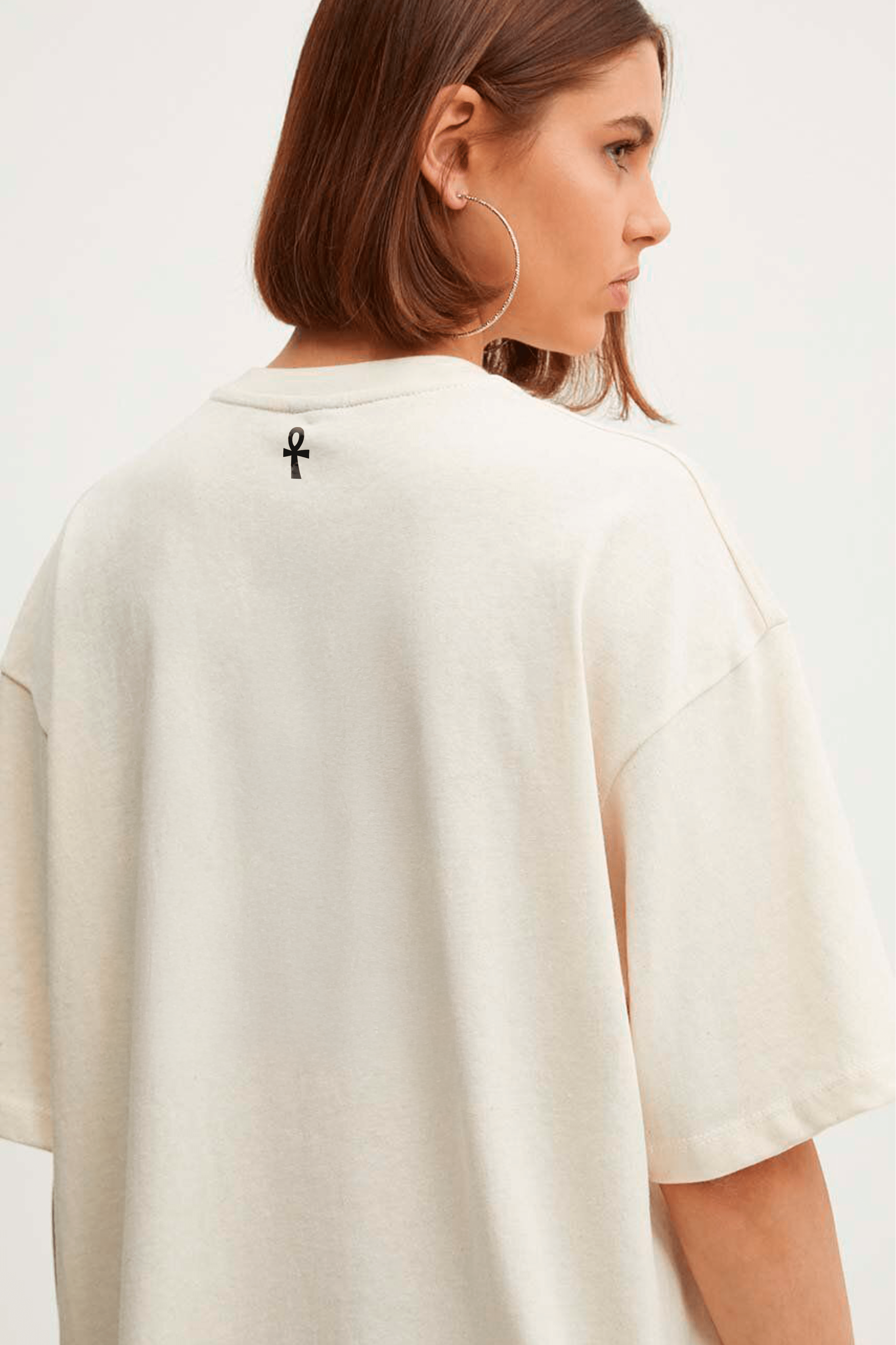 Camiseta Streetwear Feminina Cledevie - Essence Sinapes