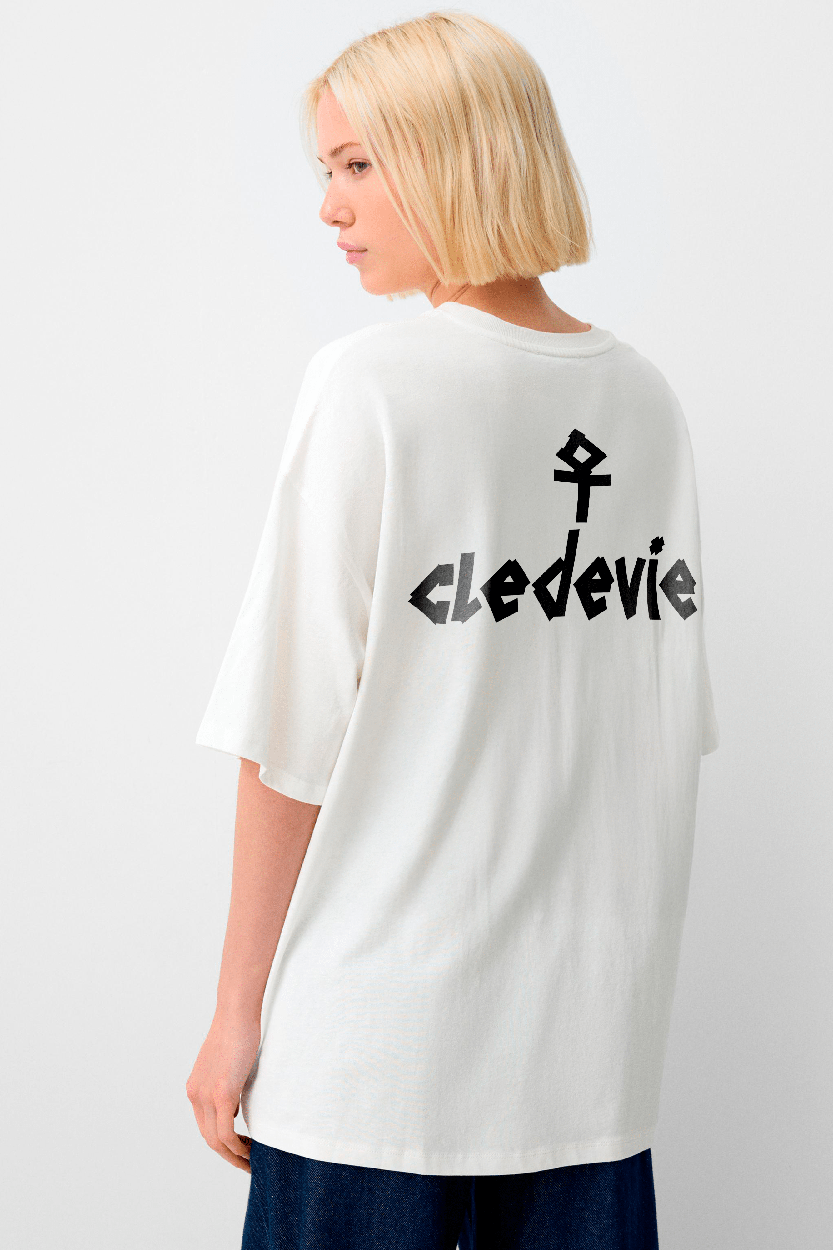 Camiseta Streetwear Feminina Cledevie - Glyph Ruptura