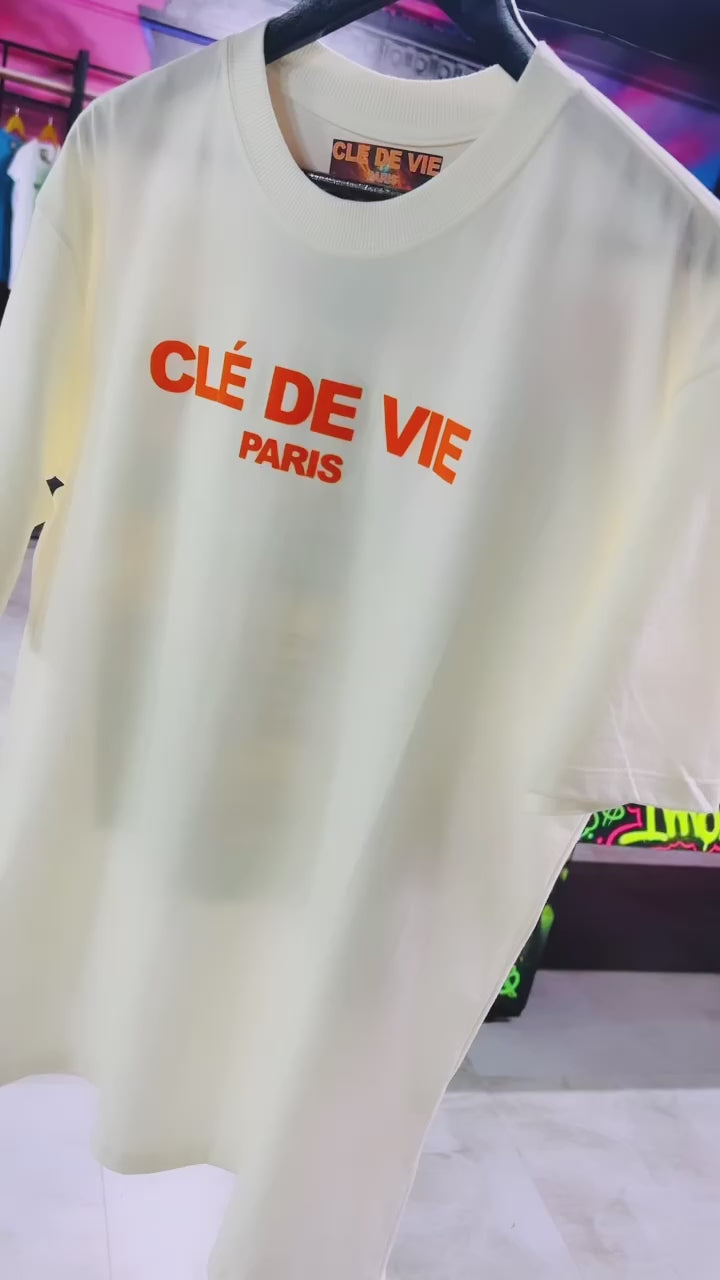 Camiseta Streetwear - Edição Limitada (Preta)