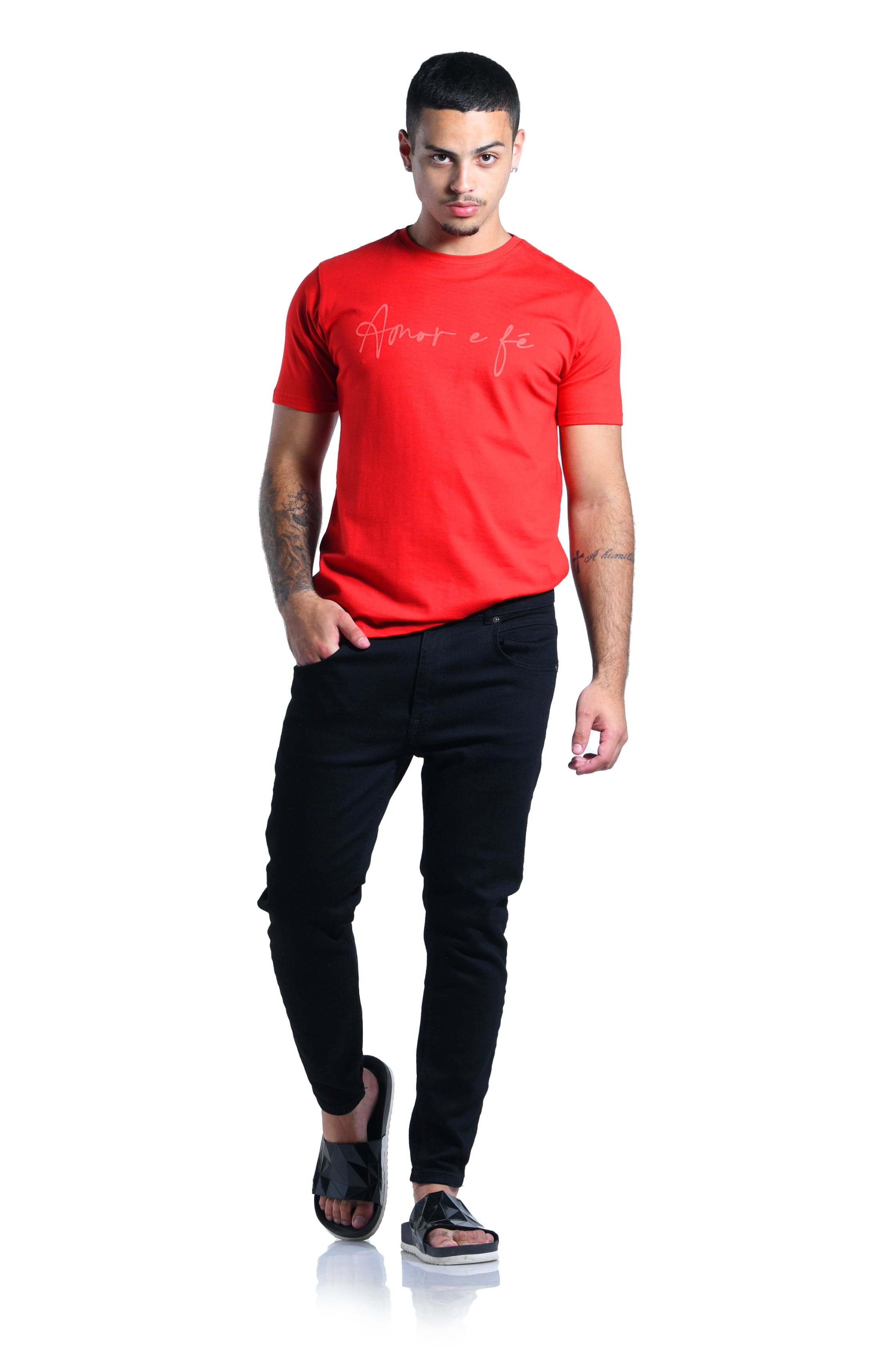 Camiseta Regular - Amor e Fé